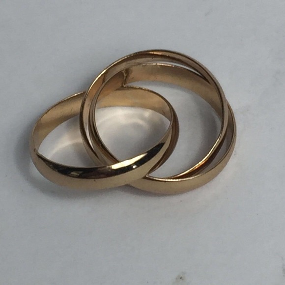 Vintag Avon Gold Tone Rolling Ring Size 8.75 - Picture 3 of 6